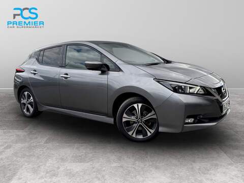 Nissan Leaf 40kWh Acenta Hatchback 5dr Electric Auto (150 ps)