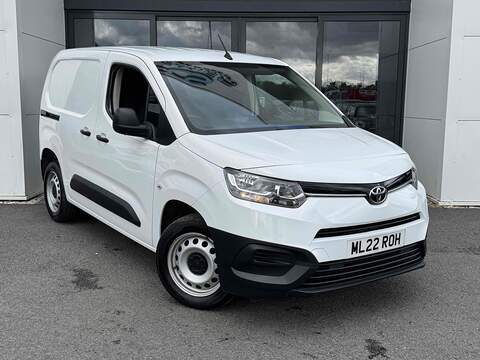 Toyota PROACE CITY 75kWh Icon Medium Panel Van 6dr Electric Auto MWB (7kW OBC) (136 bhp)