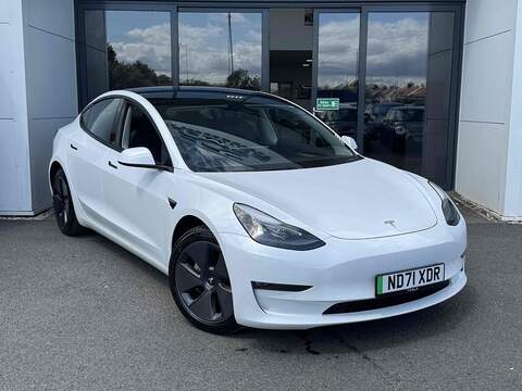 Tesla Model 3 Standard Range Plus Saloon 4dr Electric Auto RWD (241 bhp)