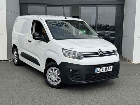 Citroen Berlingo e 1000 75kWh Enterprise Pro M Panel Van 6dr Electric Auto MWB (7.4kW Charger) (136 ps)