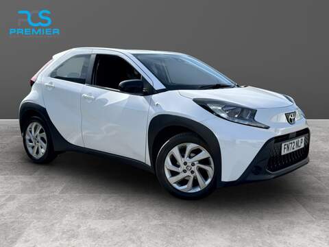 Toyota Aygo X 1.2 TSI BlueMotion Tech SE Hatchback 5dr Petrol Manual Euro 6 (s/s) (90 ps)