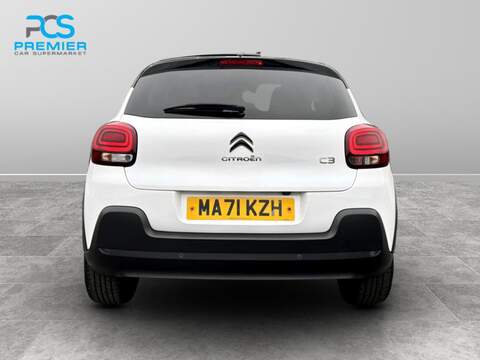 Citroen C3 PureTech Shine Plus - U123472477
