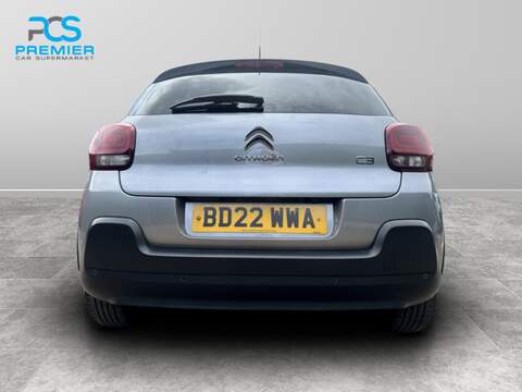 Citroen C3 PureTech Shine Plus - U123472535