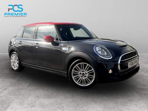 MINI Hatch Cooper SE 32.6kWh Level 1 Hatchback 3dr Electric Auto (184 ps)
