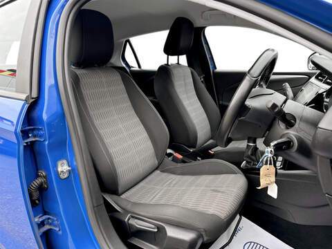 Vauxhall Corsa Design - U123472670