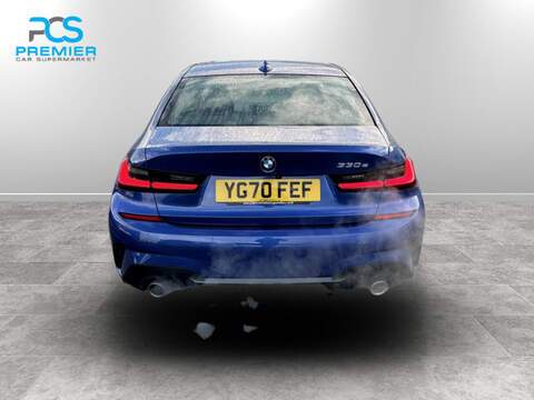 BMW 3 Series 330e M Sport - U123473062