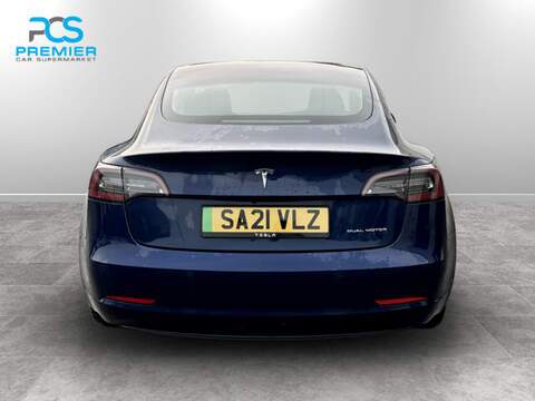 Tesla Model 3 Long Range - U123473084