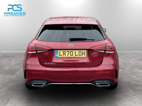 Mercedes-Benz A Class A250e AMG Line - U123473091