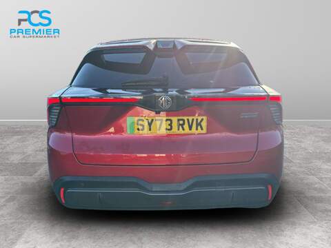 MG MG4 Trophy Long Range - U123473204