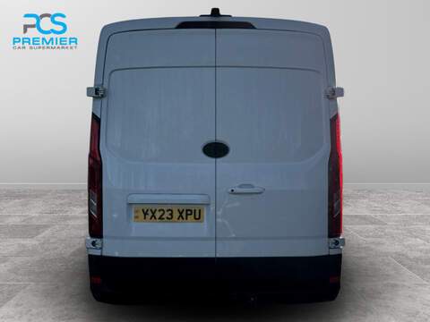 MAXUS Deliver 9 D20 LUX - U123473250