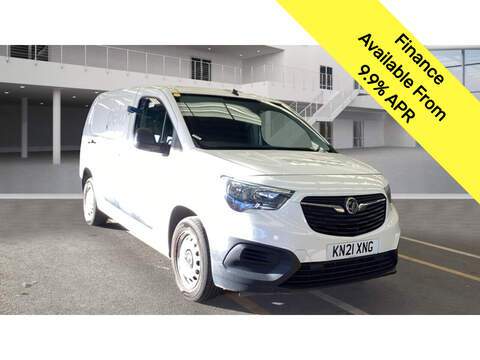 Vauxhall Combo 1.5 Turbo D 2300 Dynamic Panel Van 6dr Diesel Manual L2 H1 Euro 6 (100 ps)