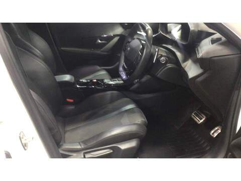 Peugeot 208 PureTech GT - U123473310