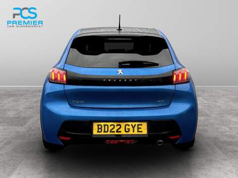 Peugeot 208 PureTech GT - U123473344