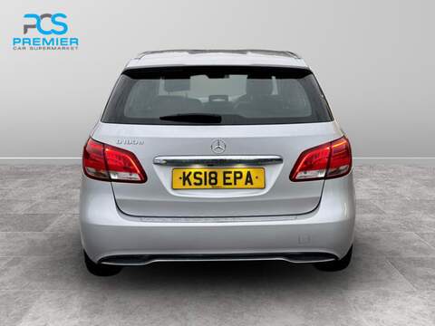 Mercedes-Benz B Class B180d SE - U123473391