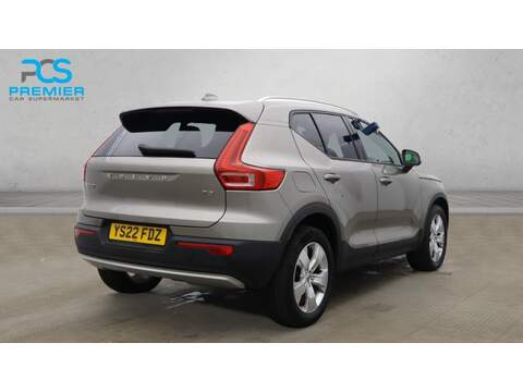 Volvo XC40 T3 Momentum - U123473482