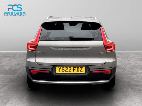 Volvo XC40 T3 Momentum - U123473482