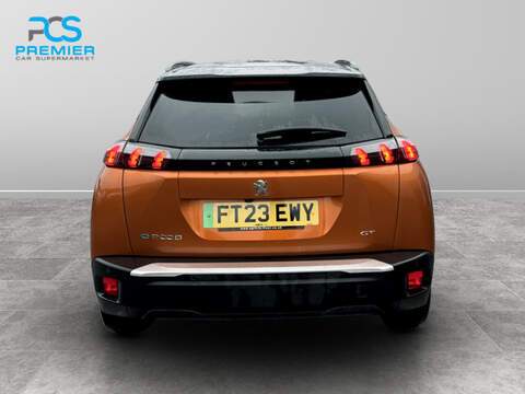 Peugeot E-2008 GT - U123473511