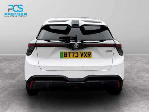 MG MG4 Trophy Long Range - U123473570