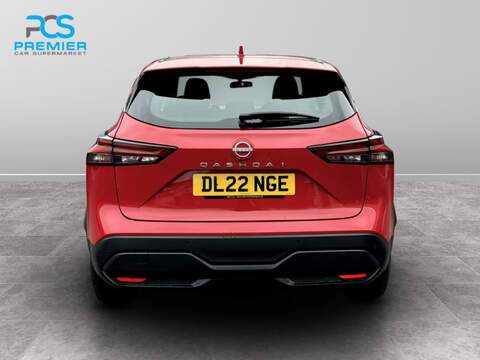 Nissan Qashqai DIG-T MHEV Visia - U123473596