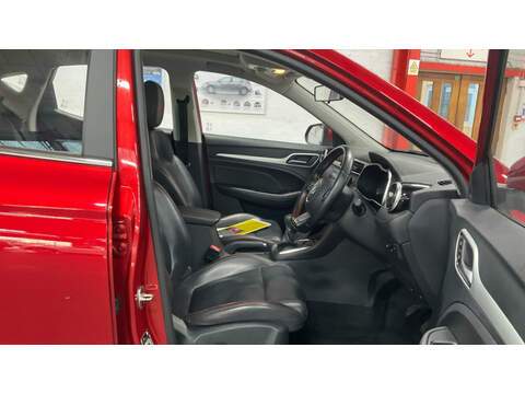 MG MG ZS T-GDI Exclusive - U123473602