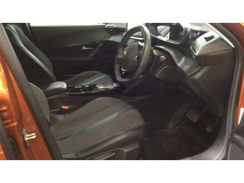 Peugeot E-2008 Allure Premium - U123473610