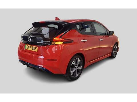 Nissan Leaf N-Connecta - U123473622