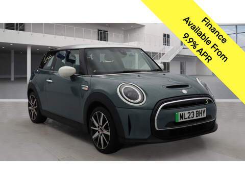 MINI Electric Hatch Cooper SE 32.6kWh Multitone Edition Hatchback 3dr Electric Auto (184 ps)