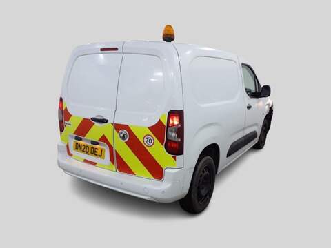 Vauxhall Combo Turbo D 2300 Sportive - U123473660