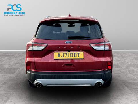 Ford Kuga EcoBlue Titanium Edition - U123473759