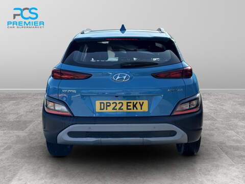 Hyundai KONA T-GDi MHEV SE Connect - U123473791