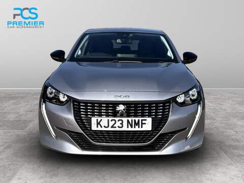 Peugeot 208 PureTech Allure Premium + - U123473878
