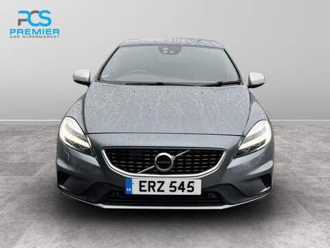 Volvo V40 D3 R-Design Nav Plus - U123473915