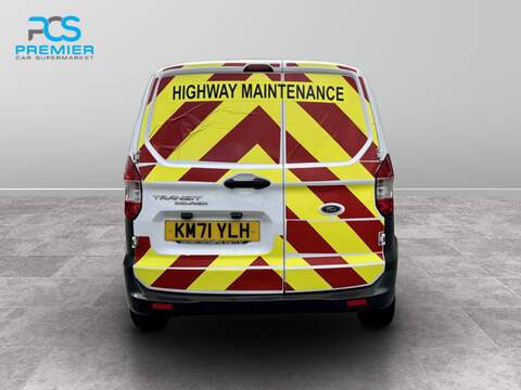 Ford Transit Courier EcoBoost Leader - U123473938