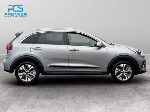 Kia Niro 2 - U123473975