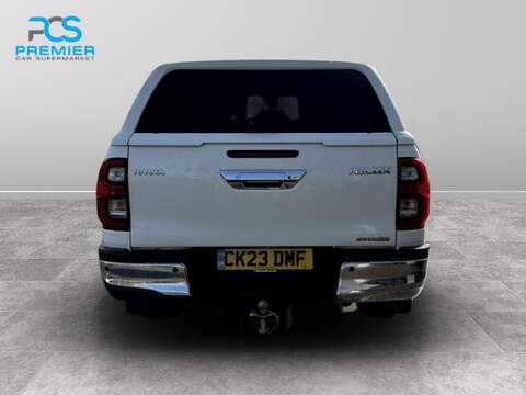 Toyota Hilux D-4D Invincible - U123473992