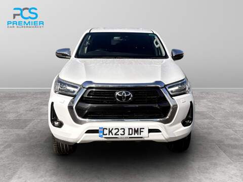 Toyota Hilux D-4D Invincible - U123473992