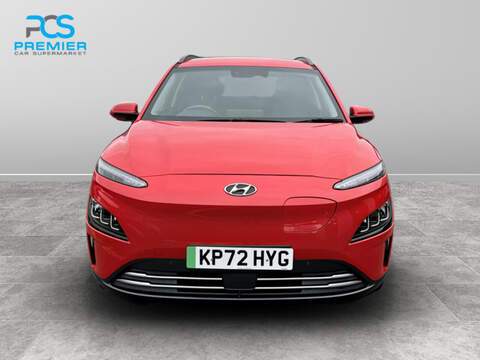 Hyundai KONA Premium - U123474013