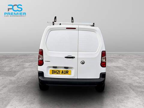 Vauxhall Combo Turbo D 2300 Dynamic - U123474053