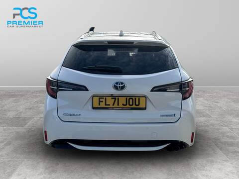 Toyota Corolla VVT-h Design - U123474086