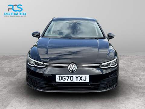 Volkswagen Golf TSI Life - U123474100