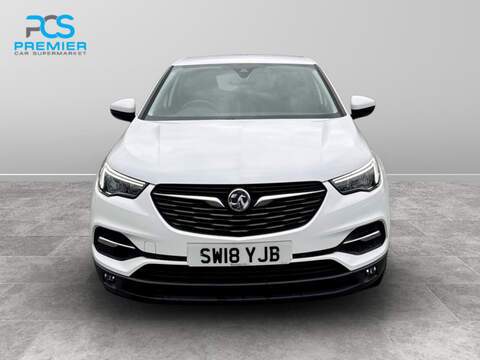 Vauxhall Grandland X Turbo D BlueInjection SE - U123474171