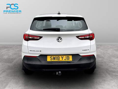 Vauxhall Grandland X Turbo D BlueInjection SE - U123474171