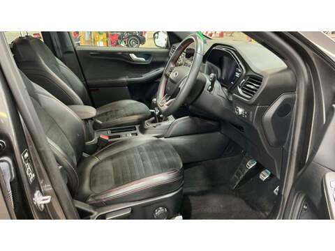 Ford Kuga EcoBlue ST-Line First Edition - U123474325