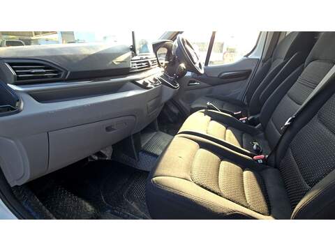MAXUS Deliver 9 D20 LUX - U123474340