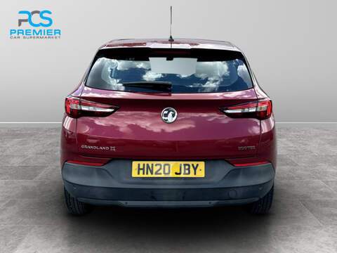 Vauxhall Grandland X Turbo SE - U123474463
