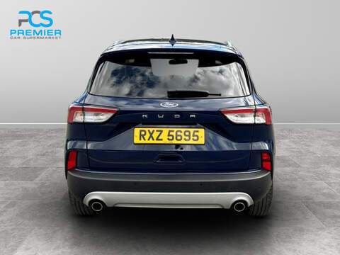 Ford Kuga T EcoBoost Zetec - U123474515