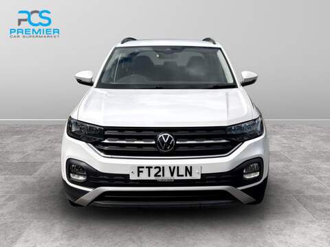 Volkswagen T-Cross TSI SE - U123474673