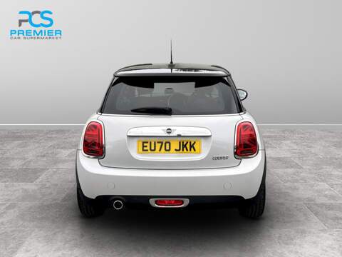 MINI Hatch Cooper Exclusive - U123474714