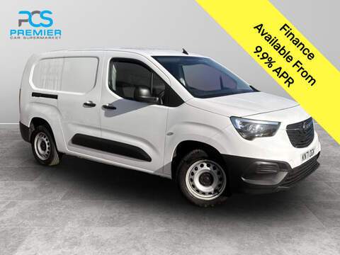 Vauxhall Combo 3100 50kWh Dynamic Panel Van 6dr Electric Auto L2 H1 (7.4kW Charger) (136 ps)