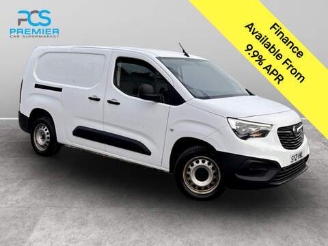 Vauxhall Combo 3100 50kWh Dynamic Panel Van 6dr Electric Auto L2 H1 (7.4kW Charger) (136 ps)